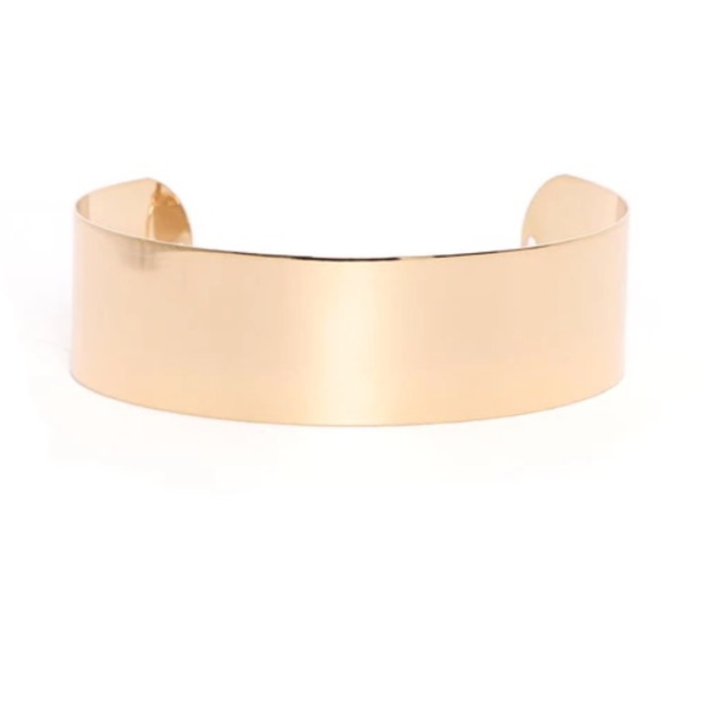 SOLD
Gold Choker